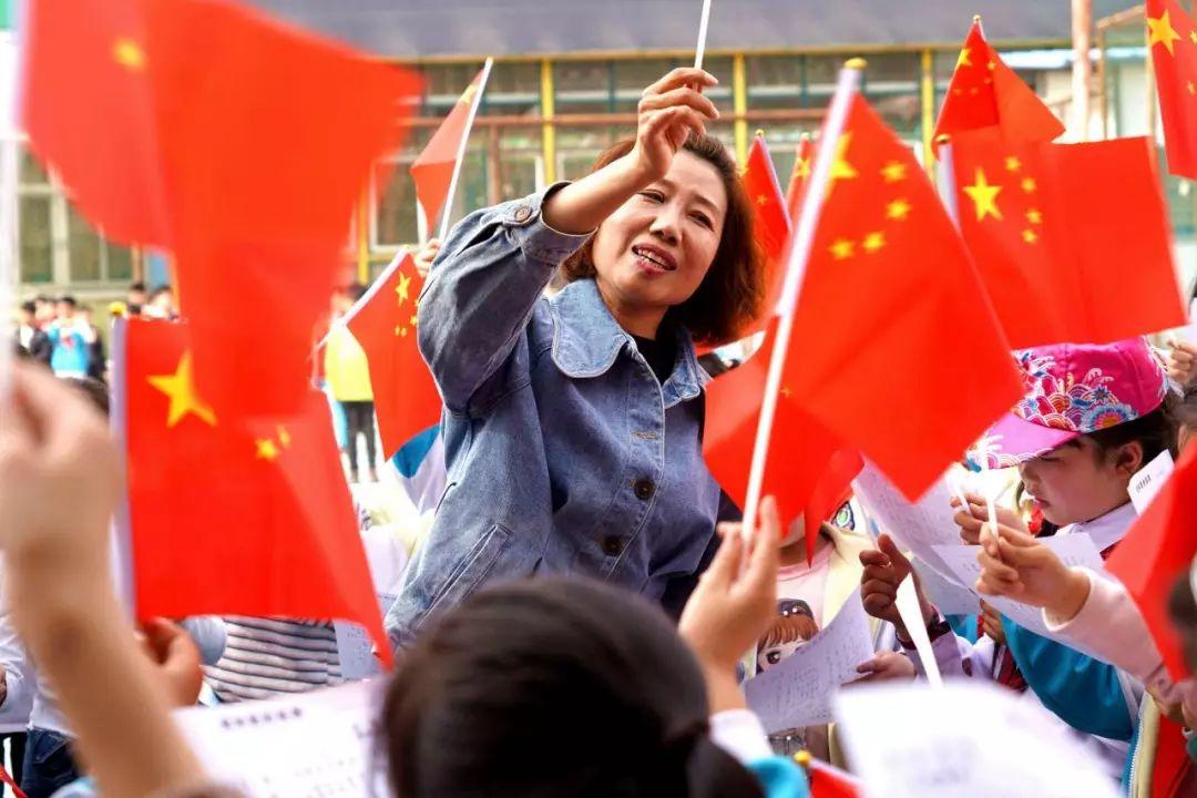 中石科技：预计2023年度净利润同比下降56%~66%